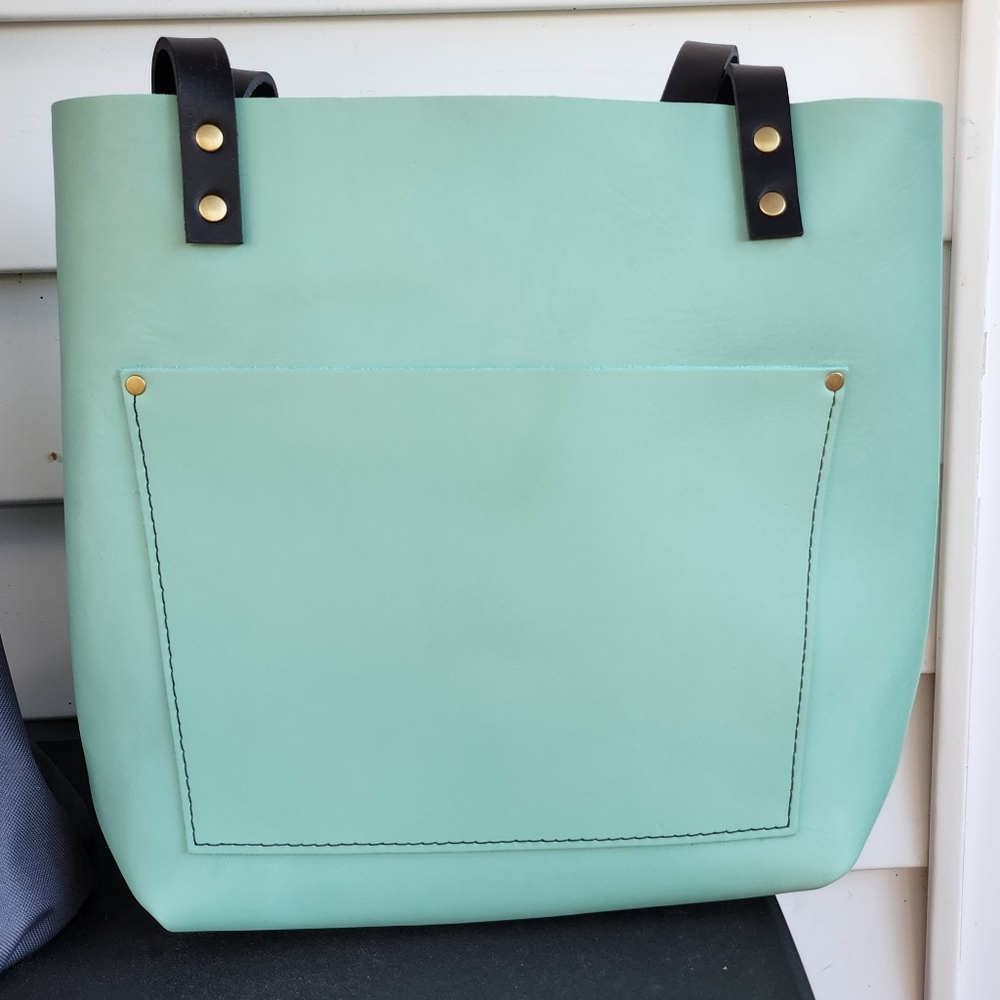 Portland Leather Goods Medium Classic Tote